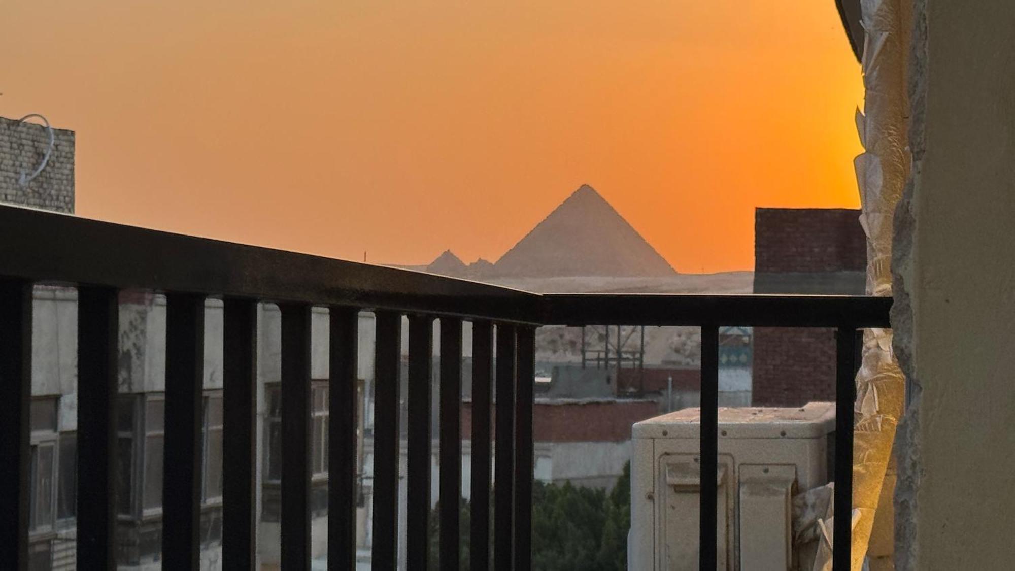 Pyramids Hotel Kafret el-Gabal Exterior photo